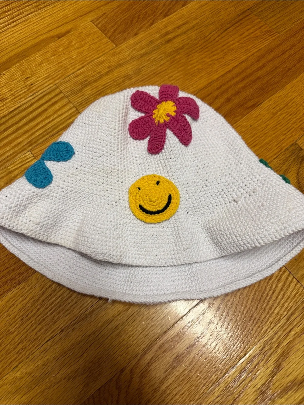 White Crochet Skirt & shirt with hat & bag